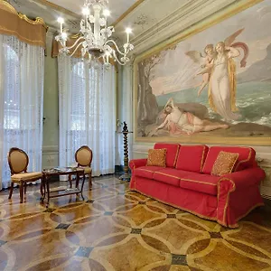Palazzo Bucciolini Apartment Florence